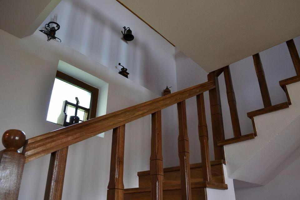 Casa Darius Villa Novaci-Străini Exteriör bild